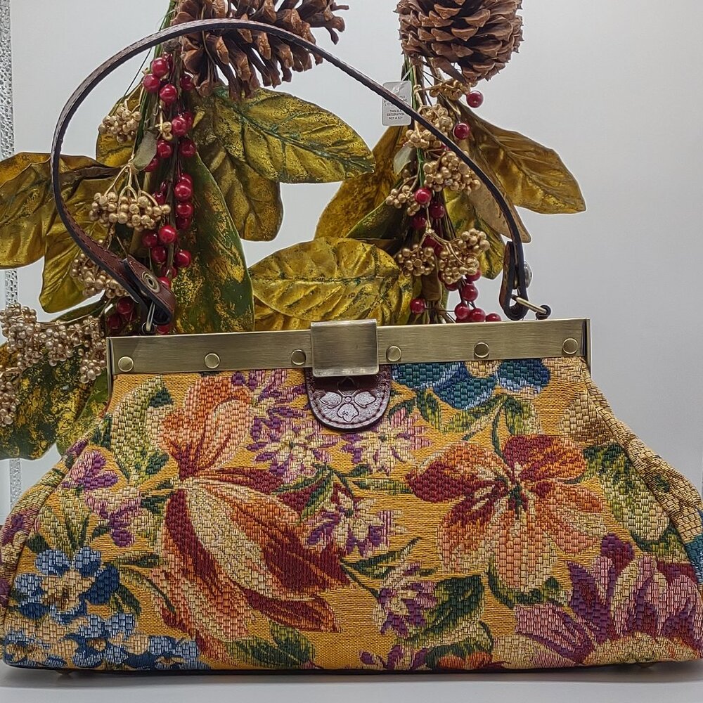 NEW Patricia Nash  Ferrara Frame Floral Woven Tapestry Satchel - Picture 12 of 12